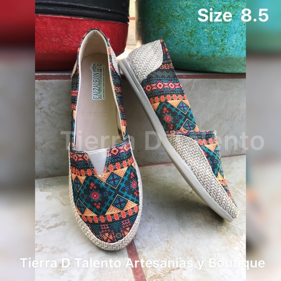 Women Shoes, Artesanal Design, made in México - Picture 1 of 1